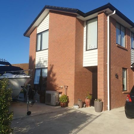 شقة Bed N Breakfast On Pear Tree Lane هاملتون المظهر الخارجي الصورة