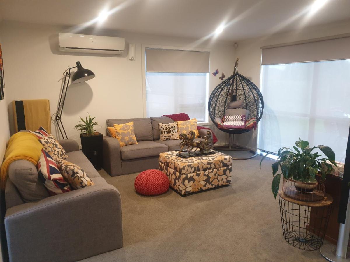 شقة Bed N Breakfast On Pear Tree Lane هاملتون المظهر الخارجي الصورة